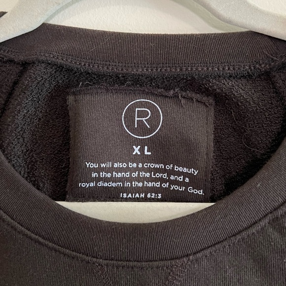 Girl Gang Sweatshirt - Picture 3 of 3